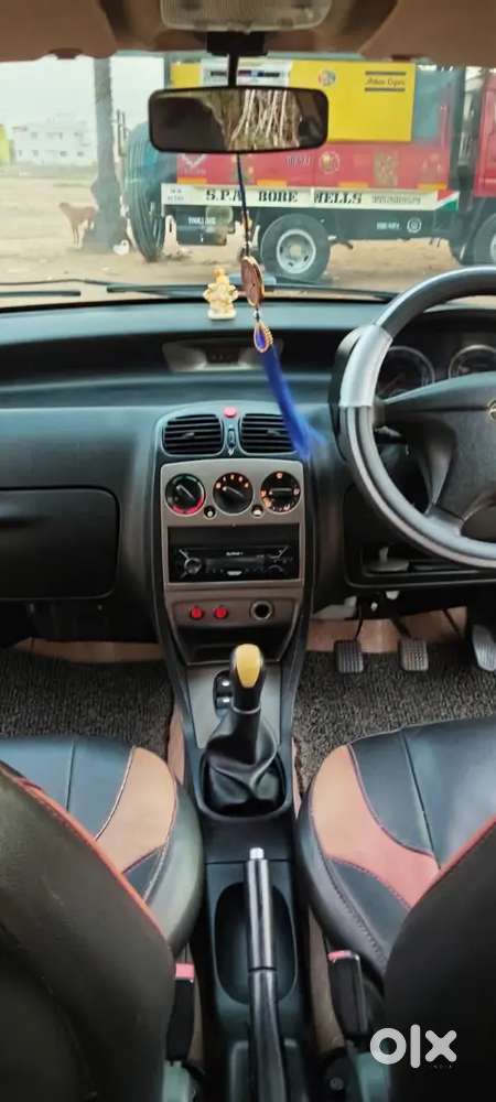 Ford Ikon Rocam 2005 Petrol