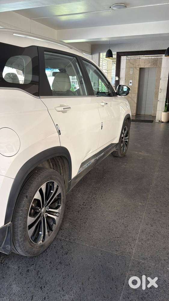 1.5l Cvt Turbo Petrol Hector Top Model With Panoramic Sunroof