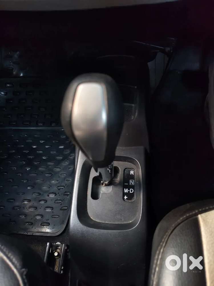 Maruti Suzuki Wagon R 1.0 Vxi Amt, 2017, Petrol