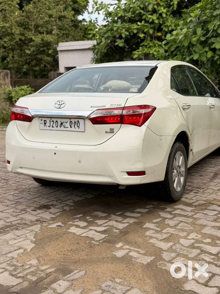 Toyota Corolla Altis 2014