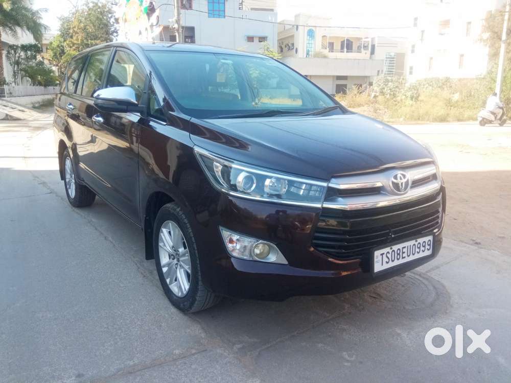 Toyota Innova Crysta 2.8z Automatic, 2016, Diesel