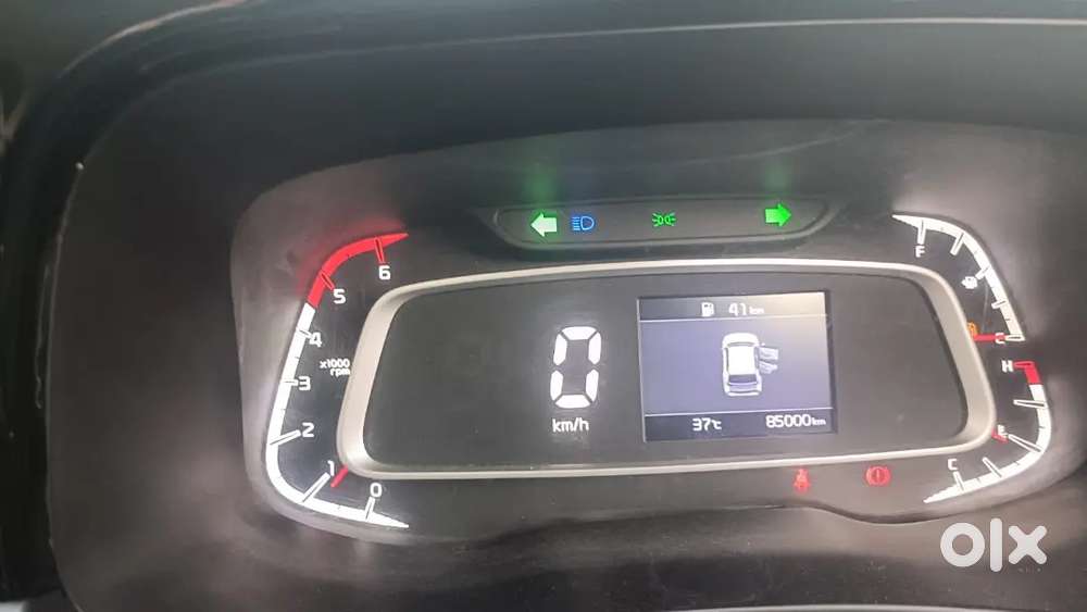 Kia Sonet 2021 Diesel Well Maintained