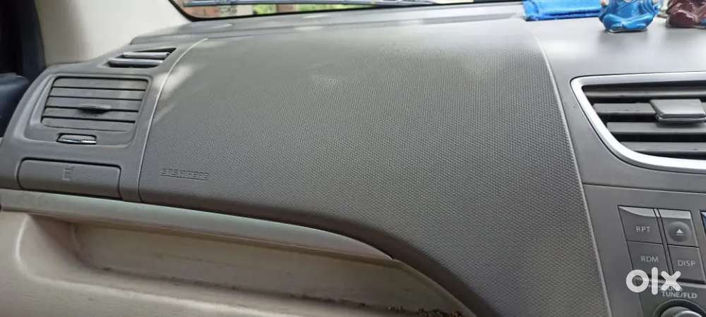 गाडी विकणे आहे