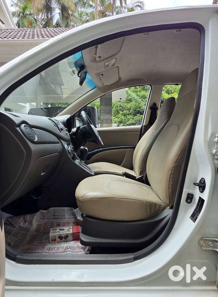 Hyundai I10 Sportz At, 2011, Petrol