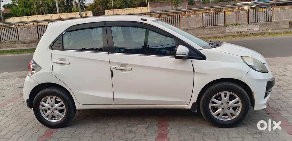 Honda Brio Vx Mt, 2016, Petrol