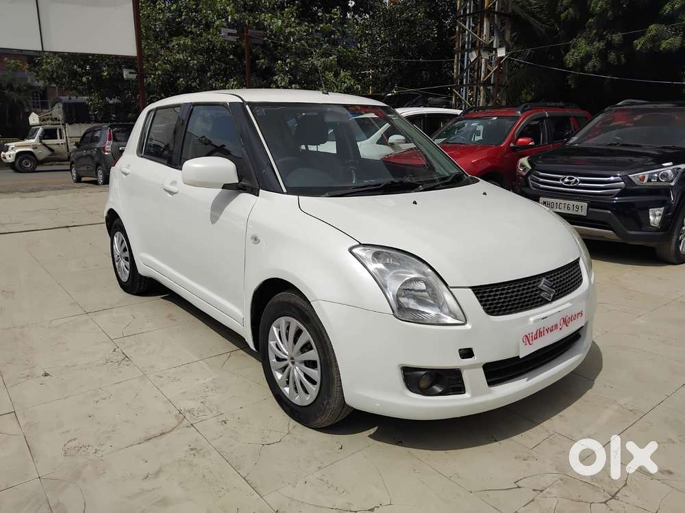 Maruti Suzuki Swift Vxi 1.2 Abs Bs-iv, 2011, Petrol