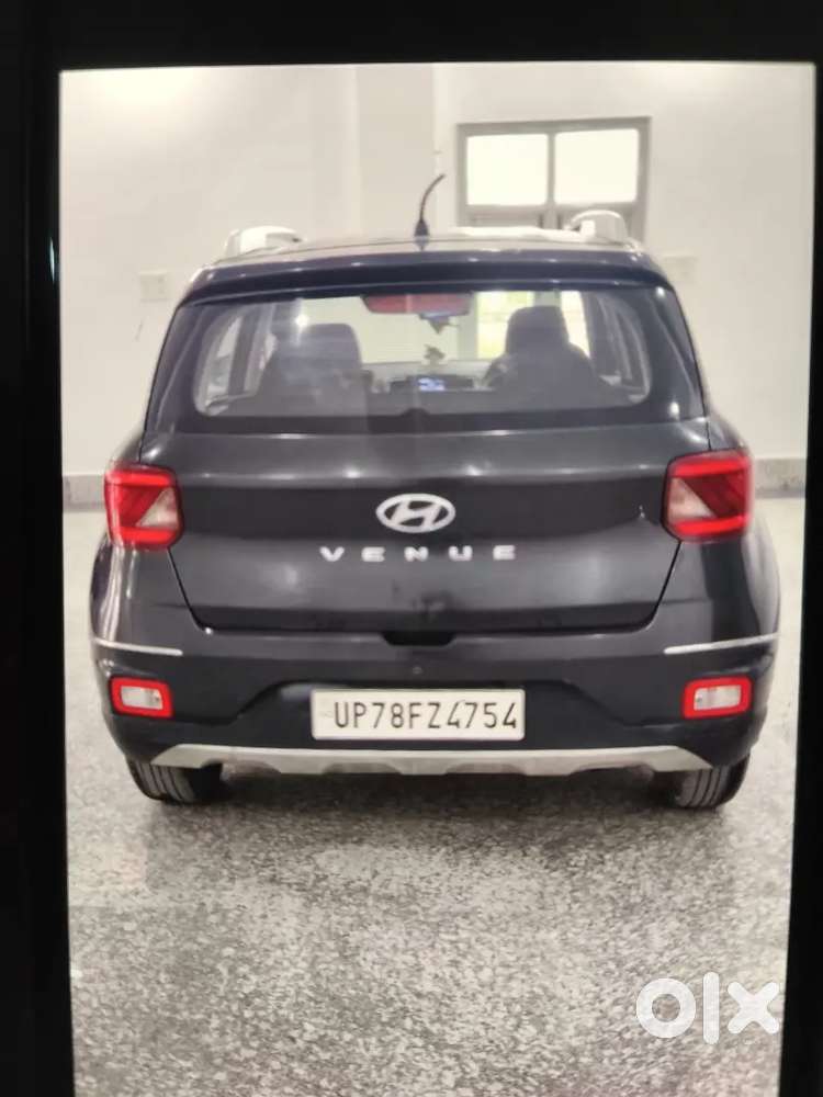Hyundai Venue Petrol 2019