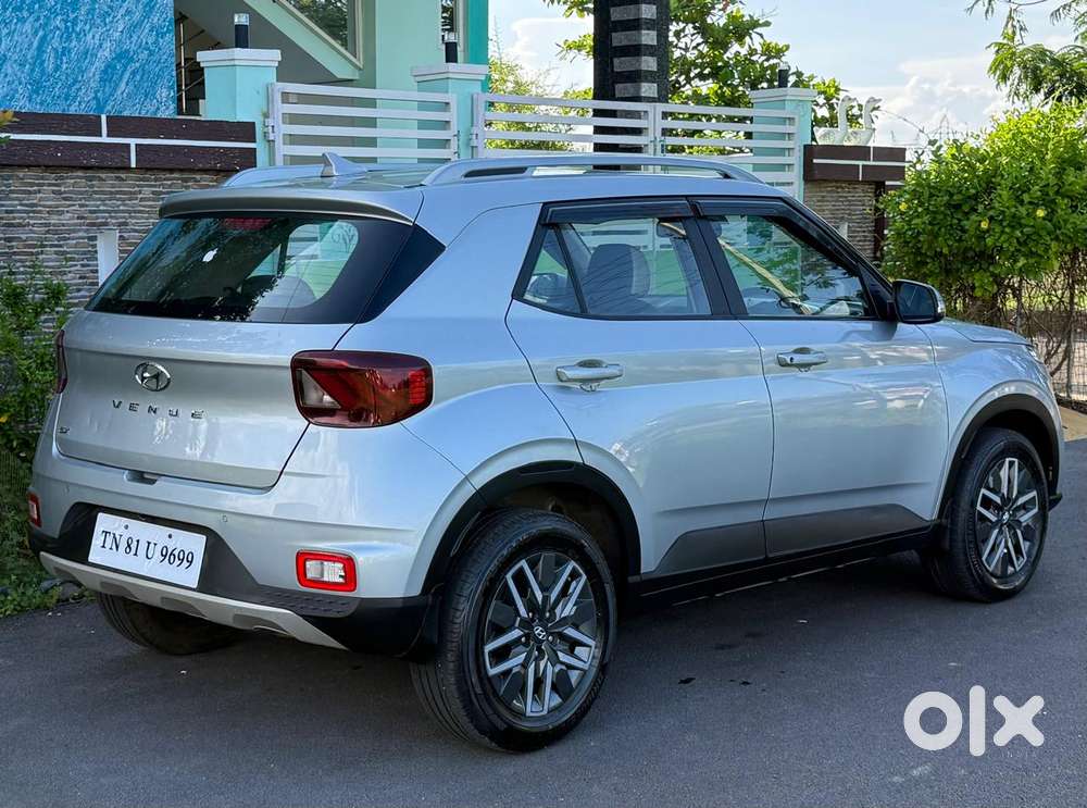Hyundai Venue Sx Mt, 2022, Diesel