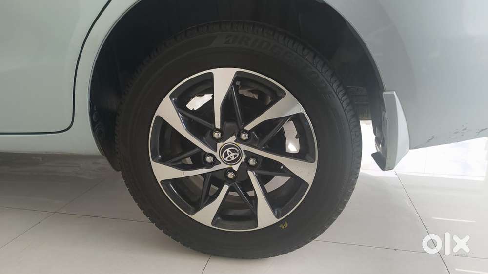 Toyota Rumion V Mt, 2024, Petrol