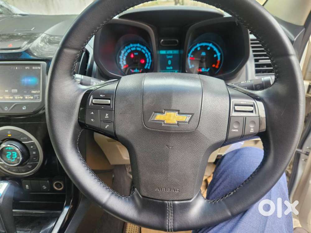 Exclusive American Muscle Suv Trailblazer 8 Seater Like Brand New