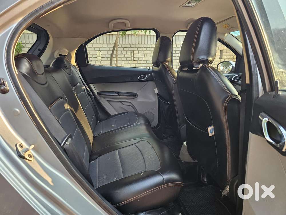 Tata Tiago 1.2 Revotron Xza, 2018, Petrol