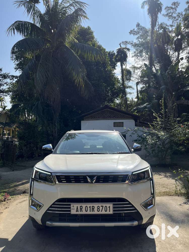 Mahindra Xuv300 W8 Option, 2023, Petrol
