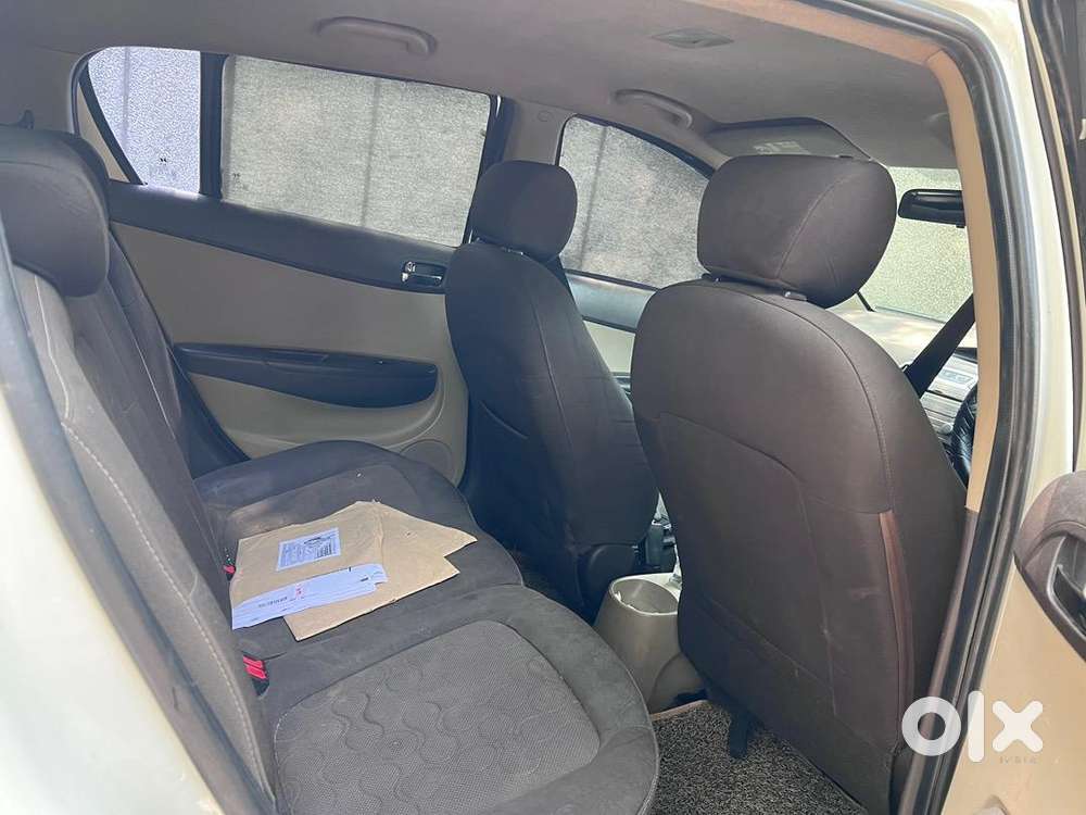 Hyundai I20 2011 Petrol Well Maintained