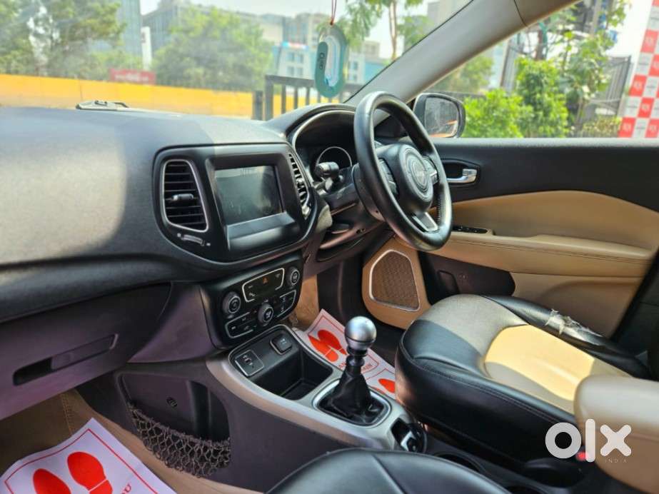 Jeep Compass 2.0 Longitude Option, 2018, Diesel