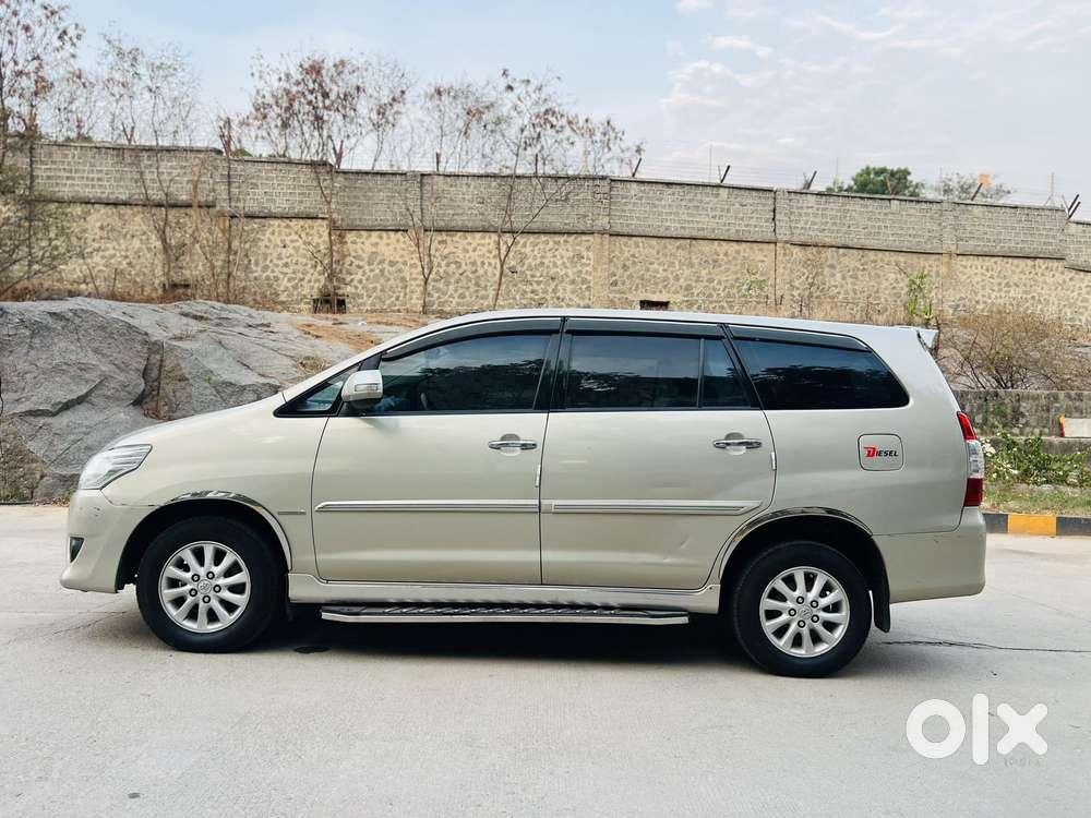 Toyota Innova 2.5 V 7 Str, 2014, Diesel