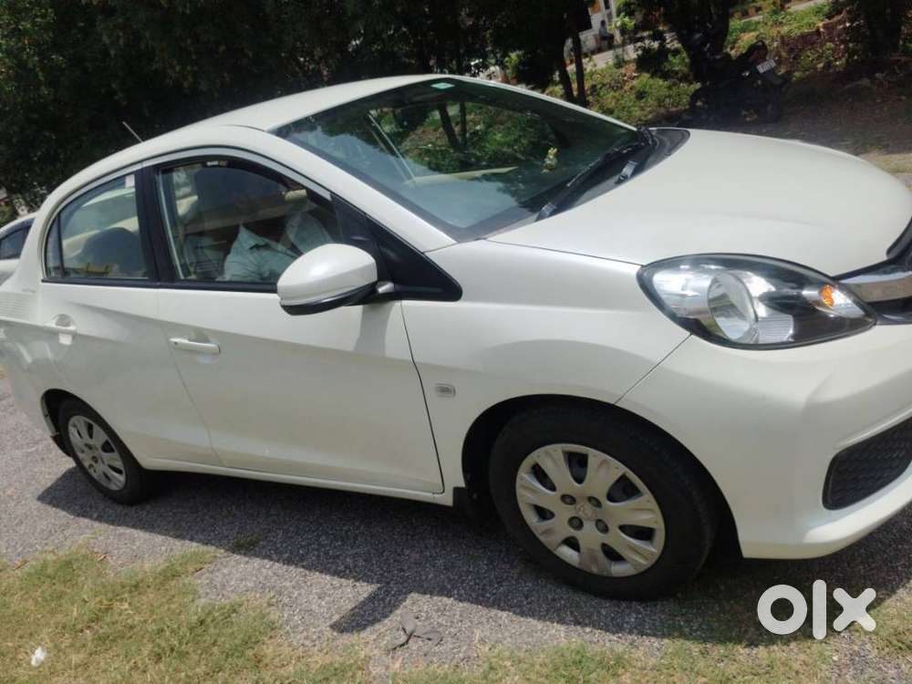 Honda Amaze S Option Cvt I-vtec, 2017, Petrol