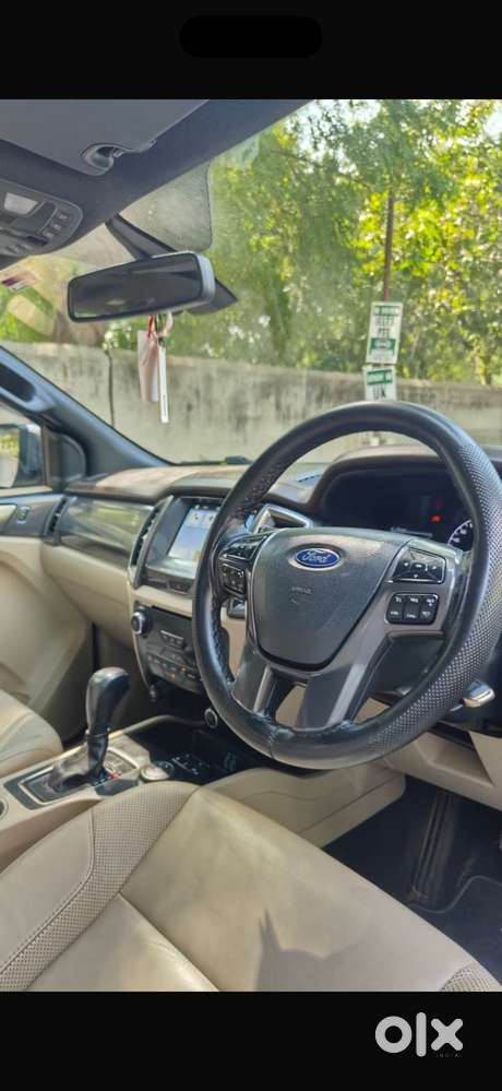 Ford Endeavour 3.2 Titanium Plus 4x4 At, 2016, Diesel