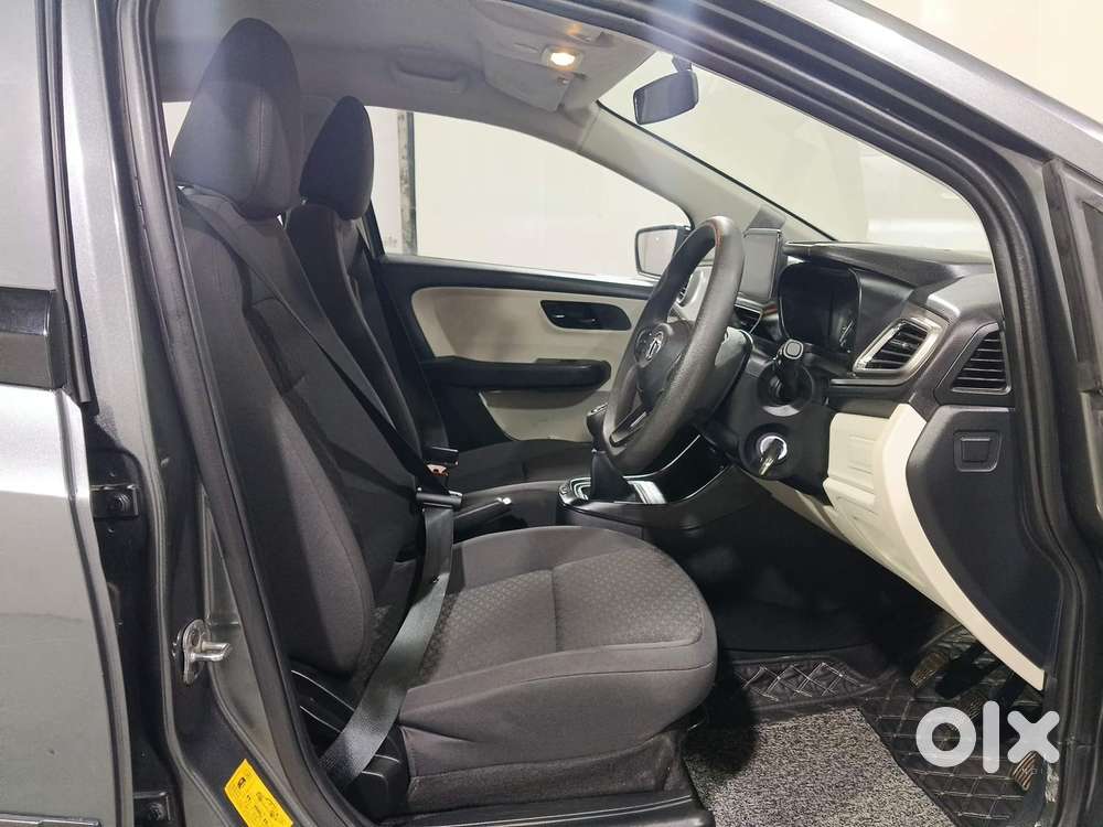 Tata Altroz Xm Plus Petrol, 2021, Petrol