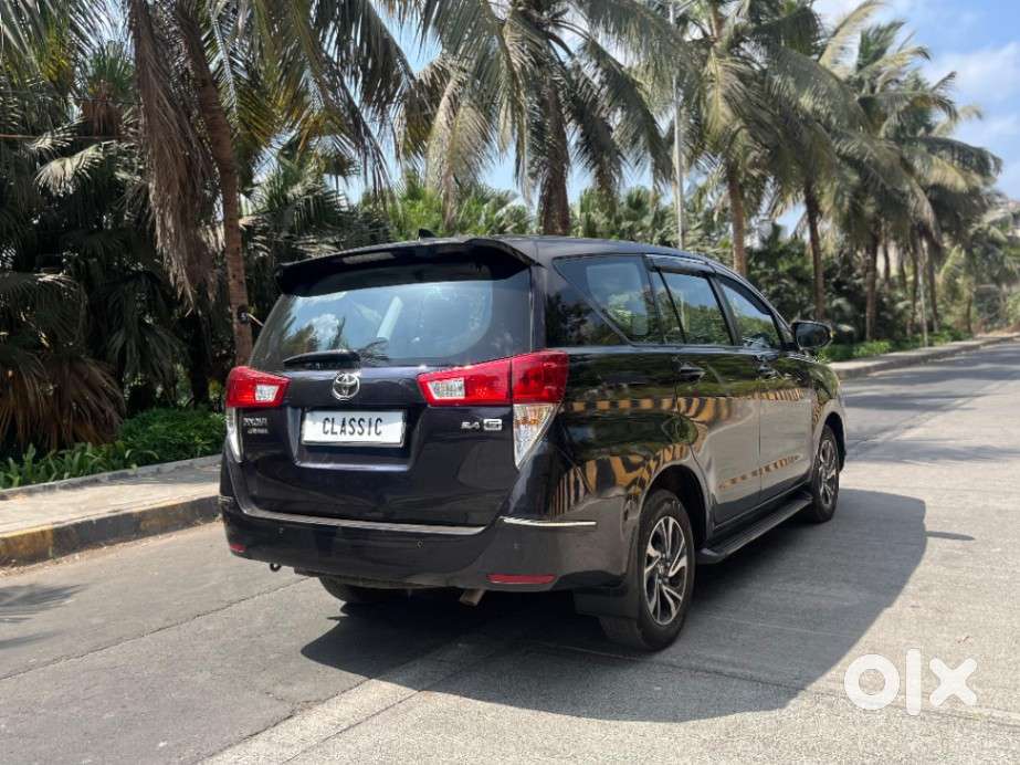 Toyota Innova Crysta [2020-ongoing] 2.4 Gx At 7 Str, 2022, Diesel