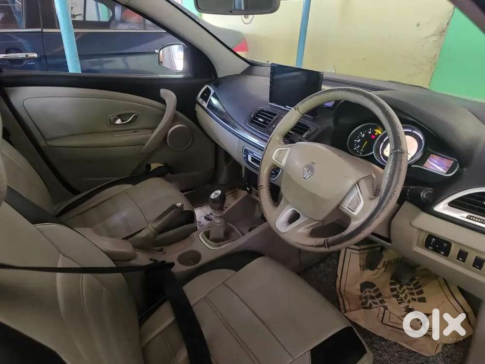 Renault Fluence 2025 Diesel 98000 Km Driven Full Option Cruze Controll