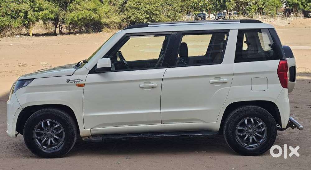 Mahindra Tuv 300 T10, 2019, Diesel