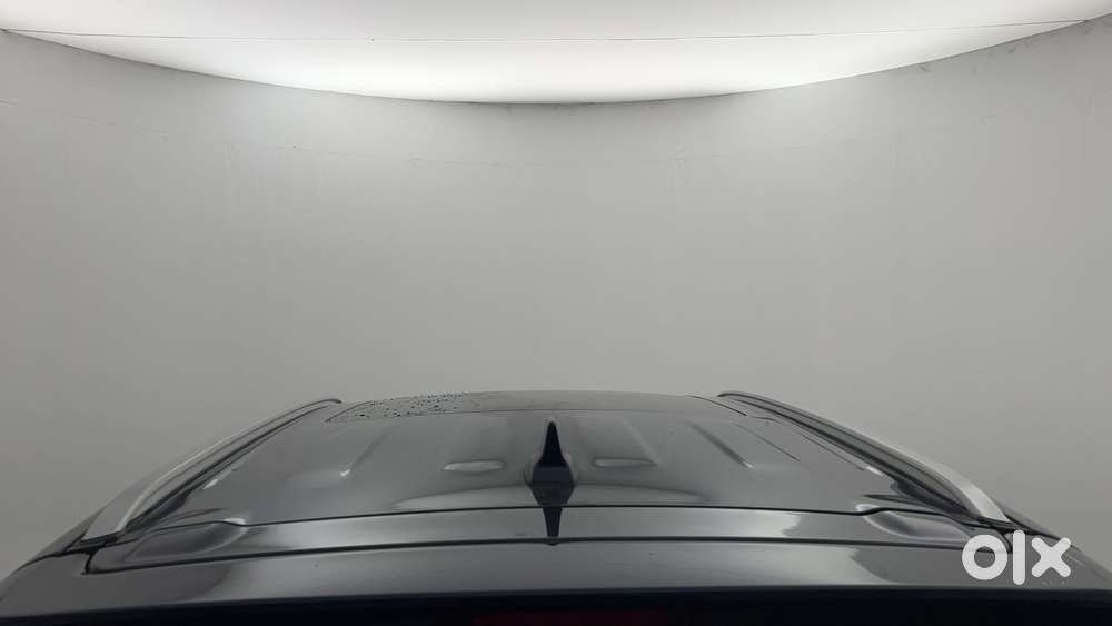 Maruti Suzuki Grand Vitara 1.5 Alpha Plus Intelligent Hybrid Ecvt, 2..