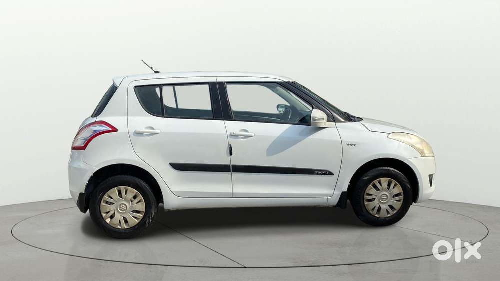 Maruti Suzuki Swift 2011-2014 Vxi, 2014, Petrol