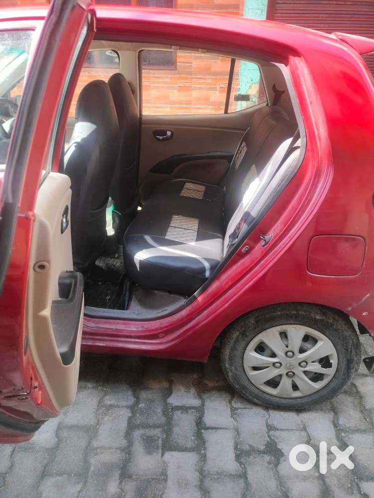 Hyundai I10 2012 Car
