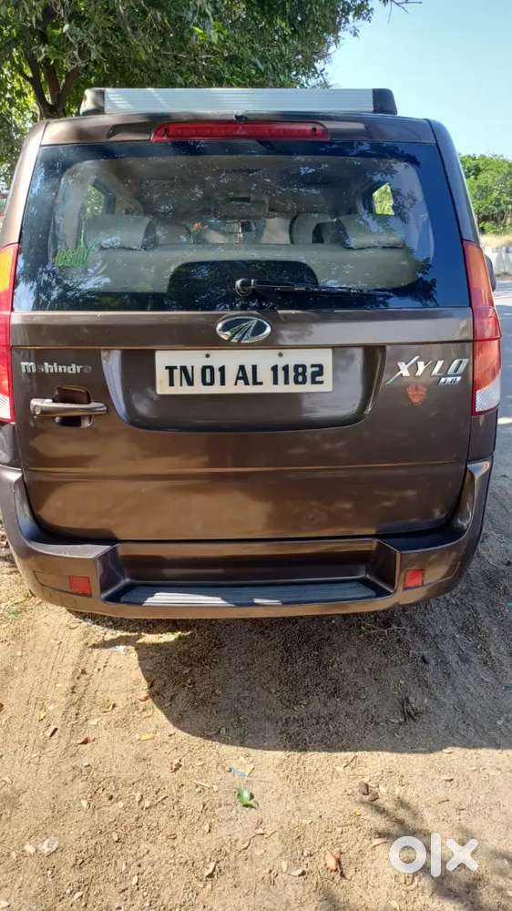 Mahindra Xylo 2010