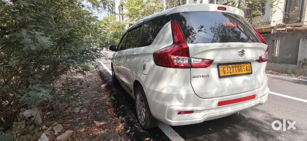 Maruti Suzuki Ertiga Vxi 2025