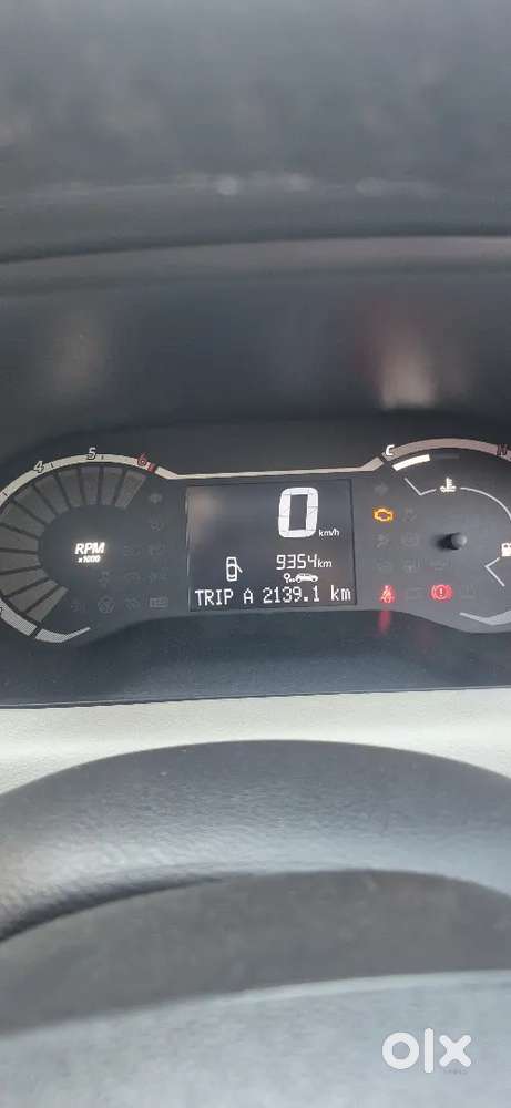 Nissan Magnite 2024 Petrol 9354 Km Driven