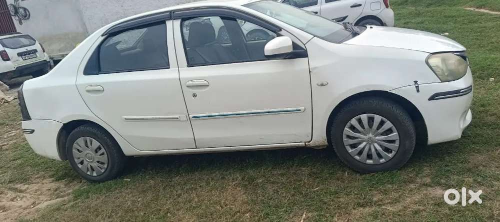 Toyota Etios Cross 2016 October Cng Pass