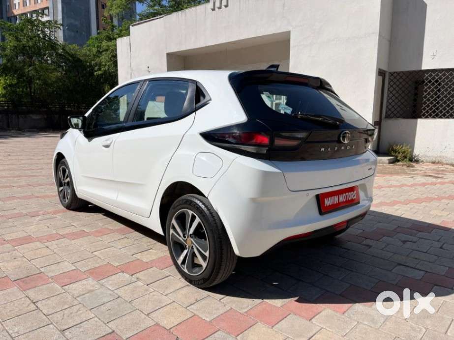 Tata Altroz Xz Plus (s), 2024, Petrol