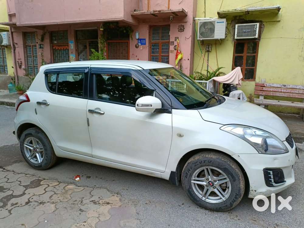 Maruti Suzuki Swift Petrol 2016