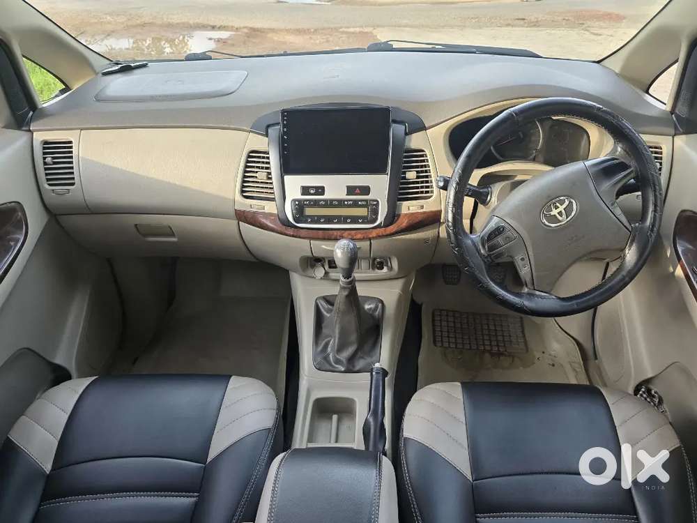 Toyota Innova 2013 V Diesel 180000km