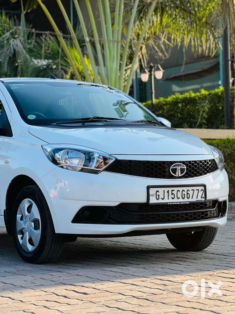 Tata Tiago 1.2 Revotron Xta, 2017, Petrol