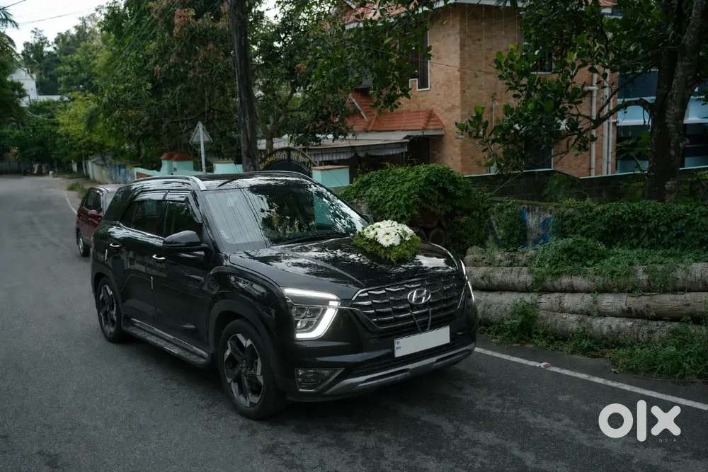 Hyundai Alcazar 2023 Platinum 7 Str Turbo Petrol Well Maintained