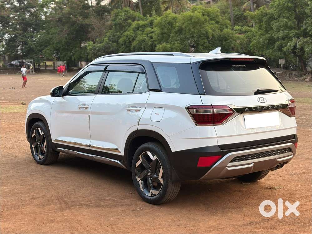 Hyundai Alcazar Platinum 7 Str 1.5 Diesel Adventure, 2023, Diesel