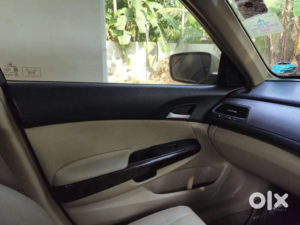 Honda Accord 2010 Petrol Well Maintained