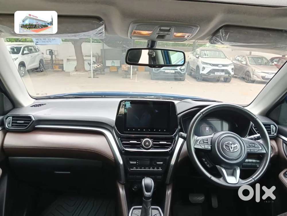 Toyota Urban Cruiser Hyryder, 2025, Petrol