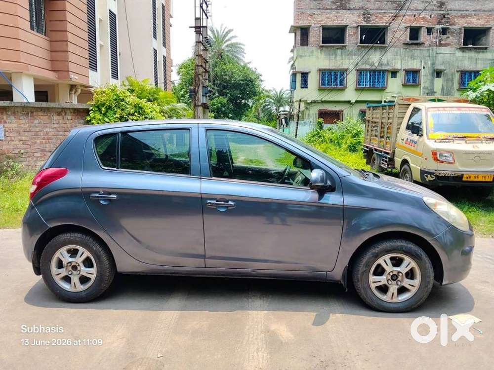 Hyundai I20 Sportz Petrol, 2011, Petrol