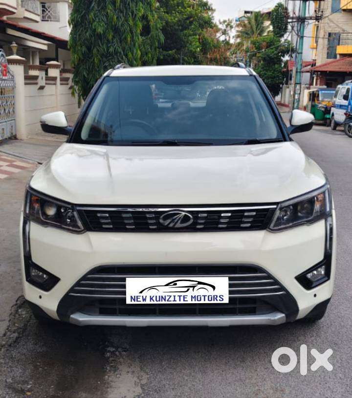 Mahindra Xuv300 W8, 2021, Petrol