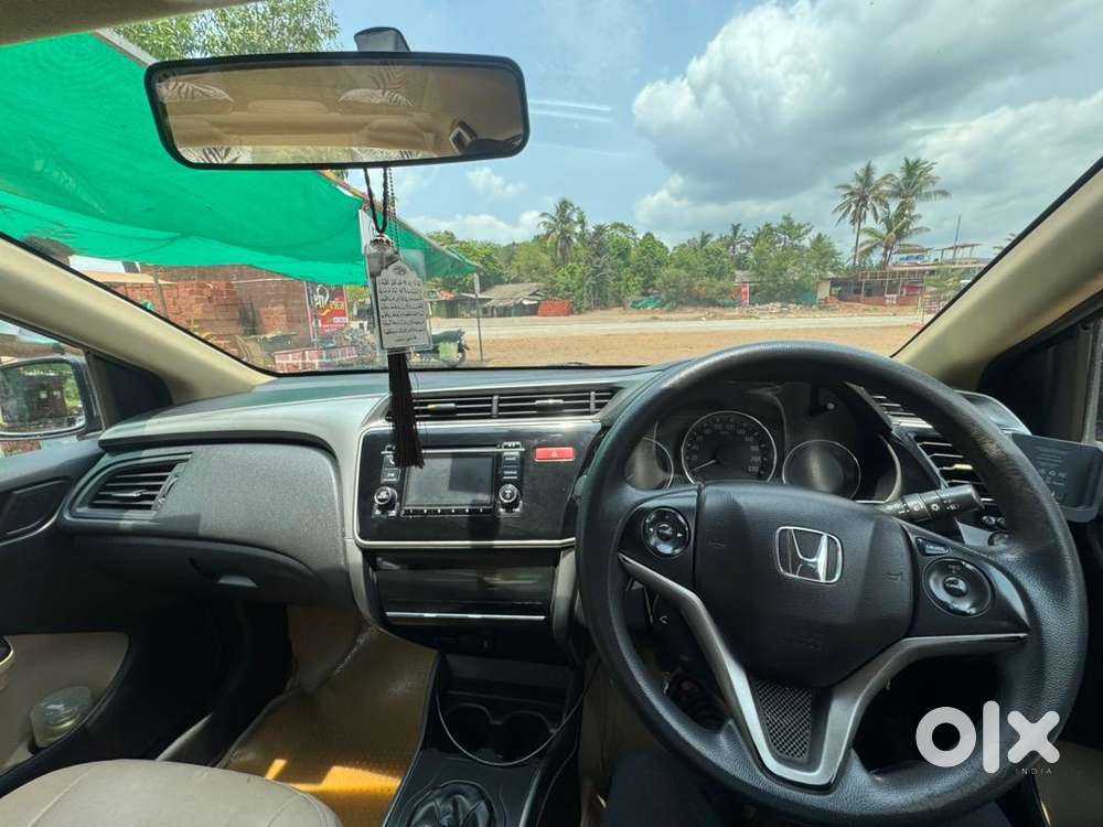 Honda City 1.5 V I-vtec Mt 2016