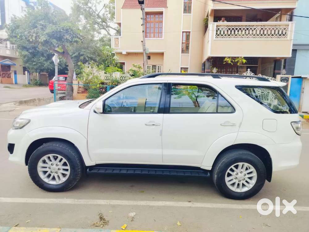 Toyota Fortuner, 2014, Diesel