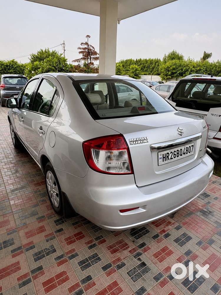 Maruti Suzuki Sx4 Vxi Bsiv, 2012, Petrol