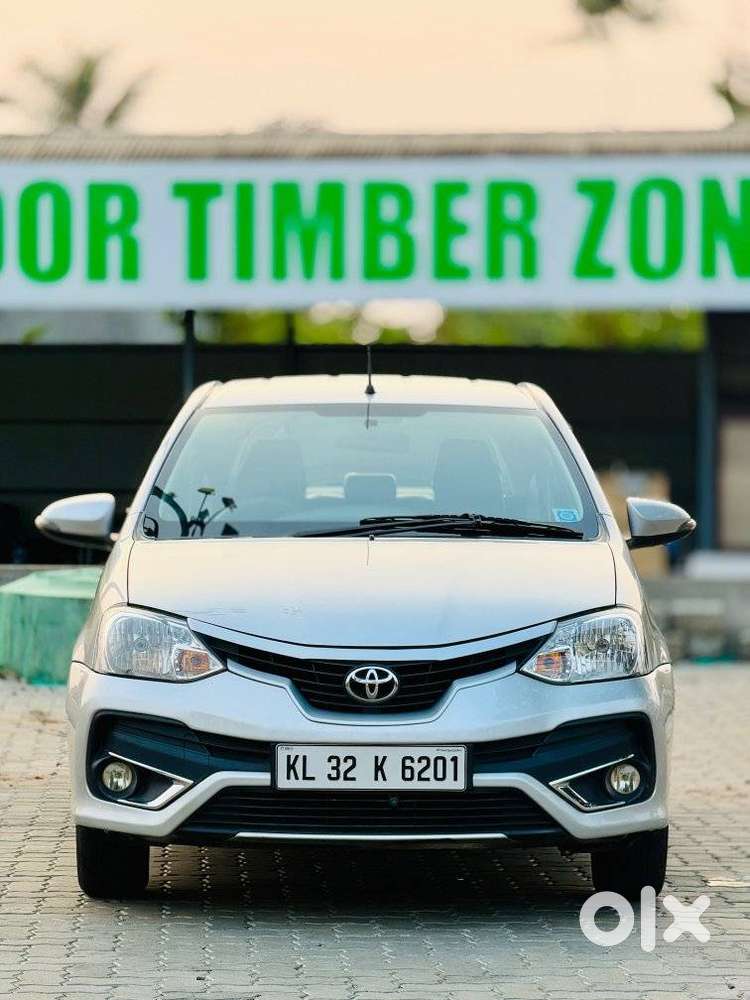 Toyota Etios Liva 1.2 Vx, 2017, Petrol