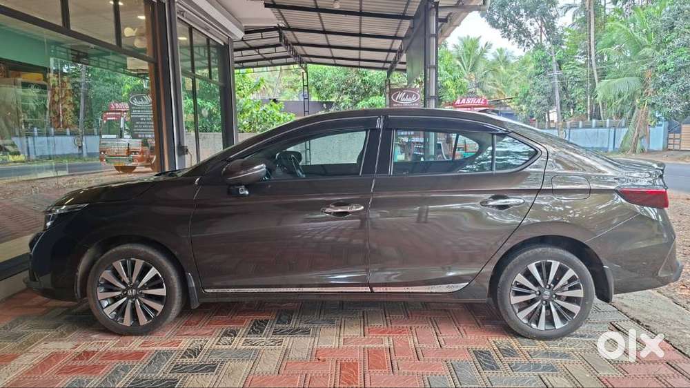Honda City Zx Cvt 2026 Very Neat And Clean Car For Sale.