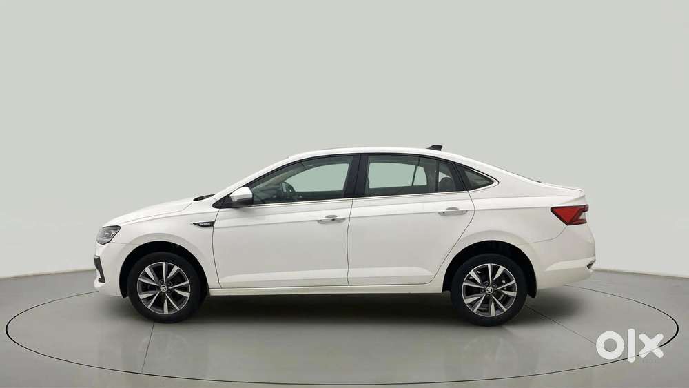 Skoda Slavia 1.0 Tsi Style At, 2022, Petrol