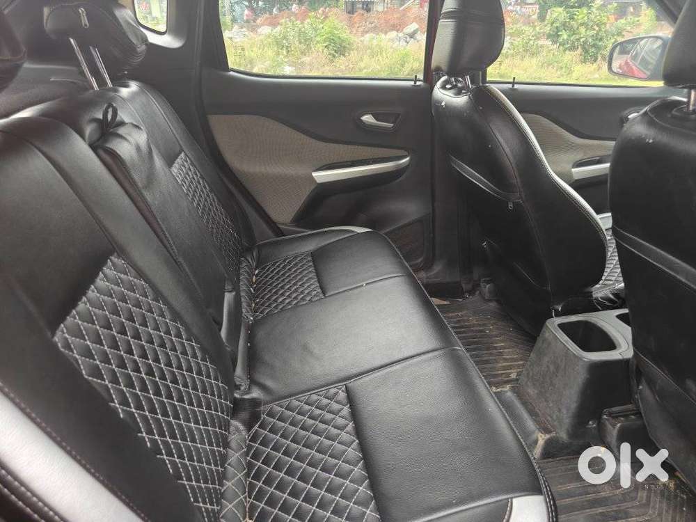 Nissan Magnite 1.0 Xv, 2023, Petrol