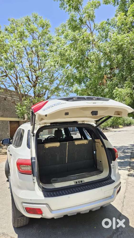 Ford Endeavour 2018 Diesel 120000 Km Driven With Vvip Number